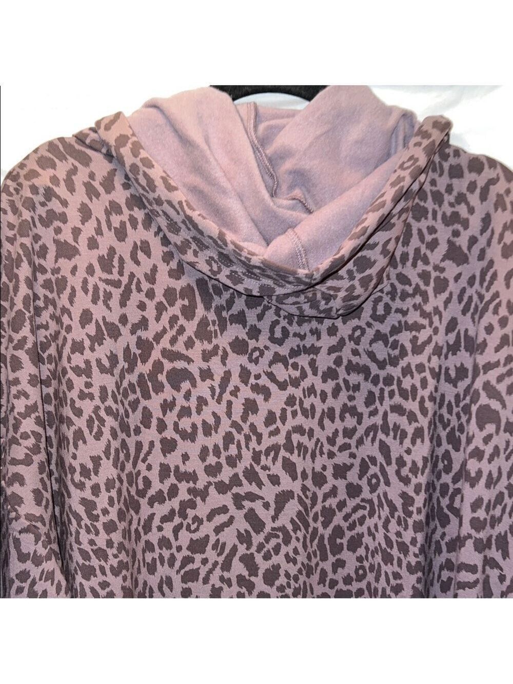 Buffalo David Bitton Animal Print Hoodie, Size XL - Picture 8 of 9